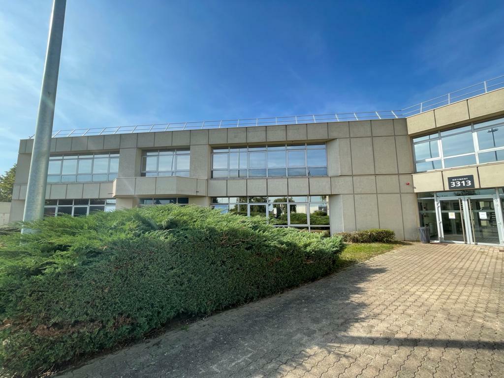 Bureau Roissy-en-France 2791m² Location bureau Roissy-en-France Val-d'Oise OLBUR2117848 0